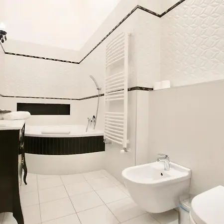 Appartement Premium By Hi5 - Lendvay Palace *